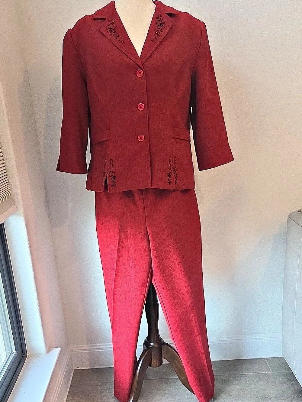 Vintage Jacket Pants Embroidered Red Pantsuit Like New Holiday Christmas Party